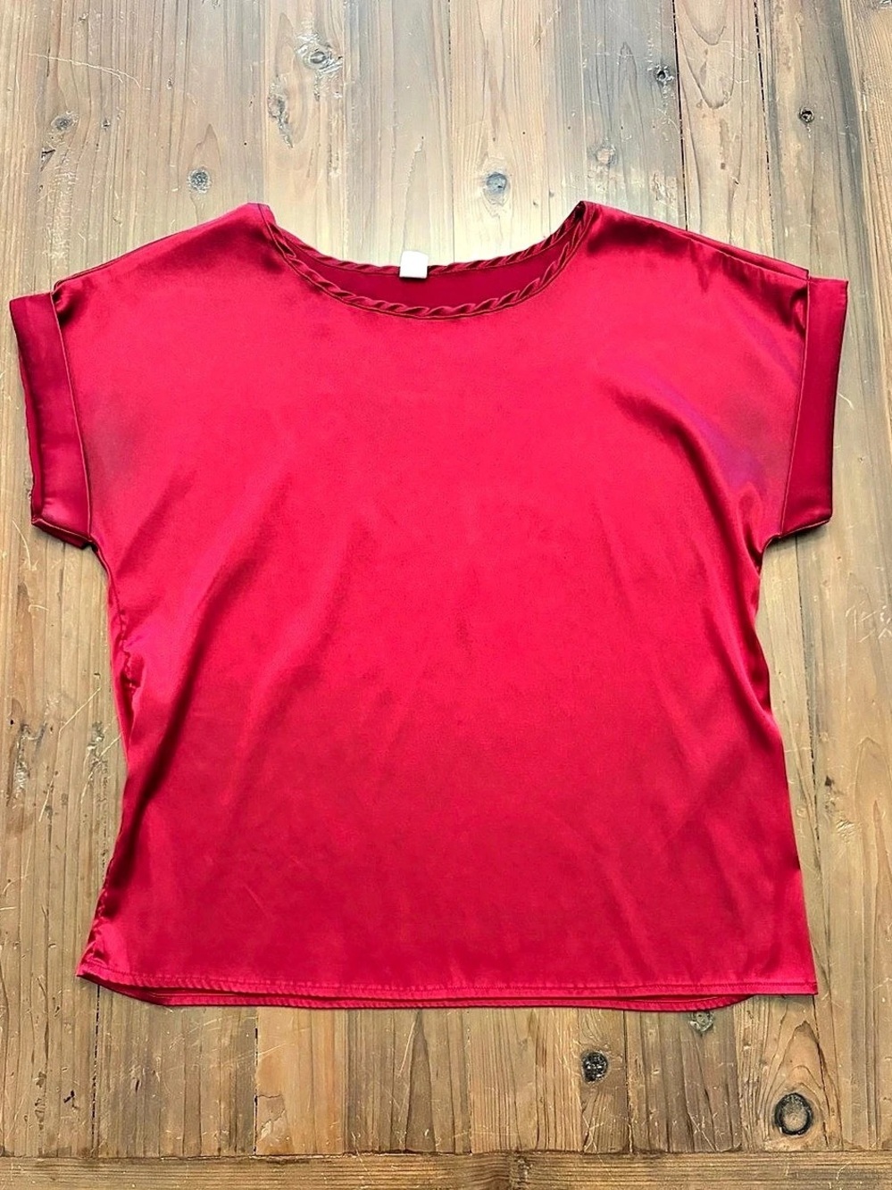 H&M Ruby Red Satin Cuffed Dolman Cap Sleeve Blouse Top M EUC